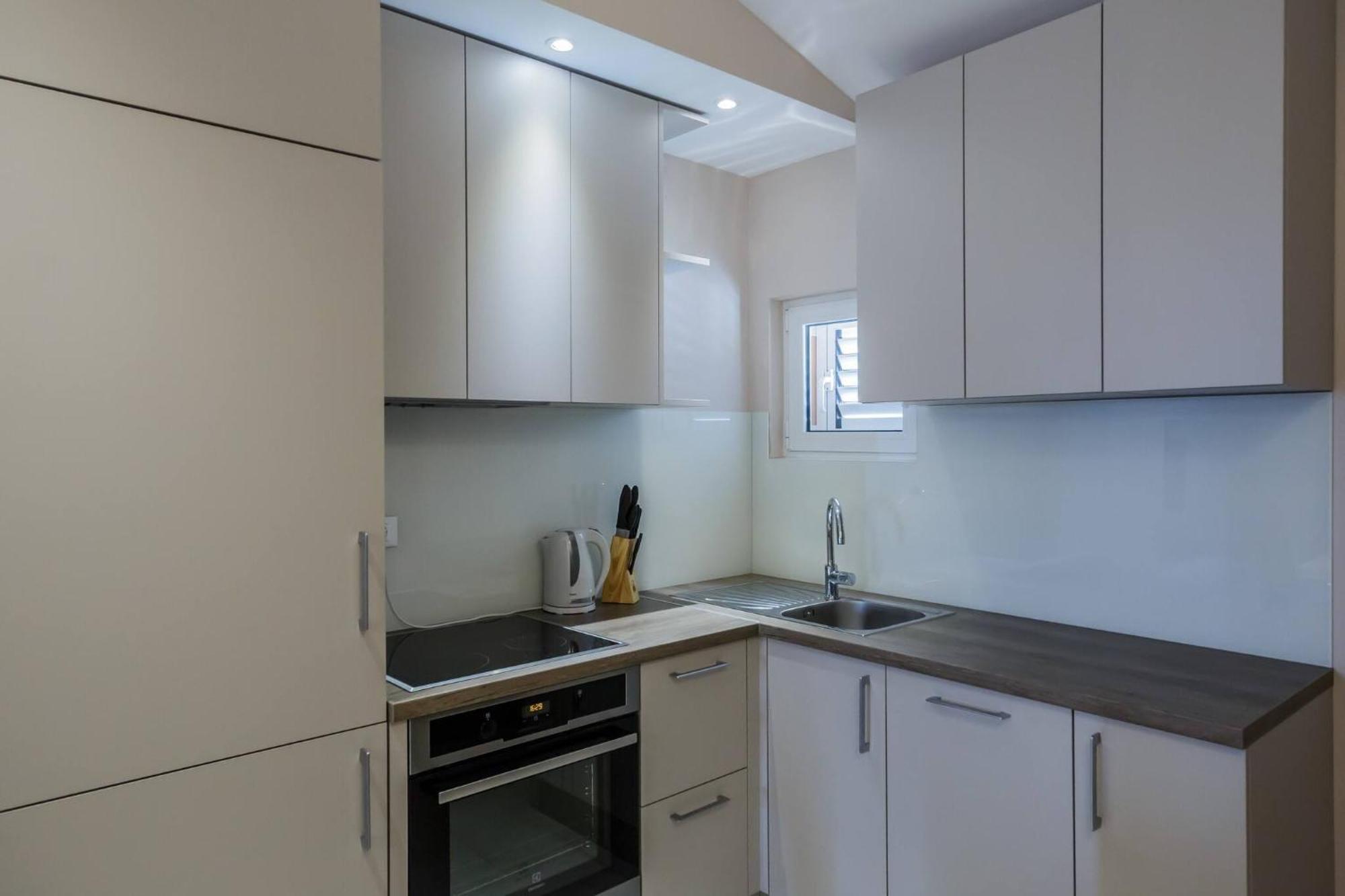 Apartmani Savin ブロダリツァ エクステリア 写真